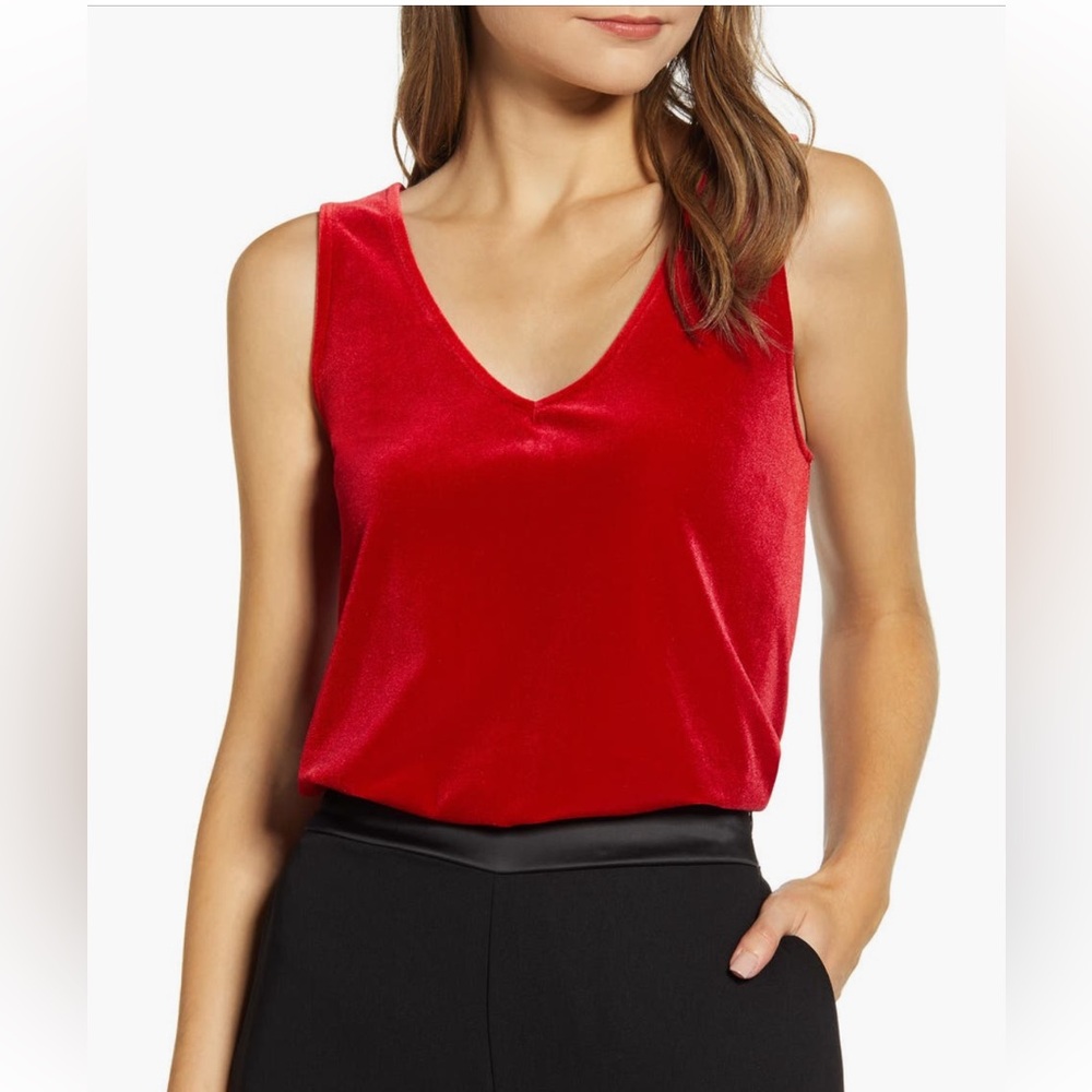GIBSONLOOK Red Velvet Tank